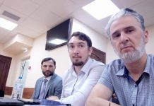 Адвокат потребовал отстранить защитников-дублеров от процесса по «ингушскому делу» Адвокат потребовал отстранить защитников-дублеров от процесса по "ингушскому делу"