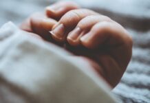 Жестокое избиение ребенка стало поводом для проверки неблагополучных семей в Ингушетии Жестокое избиение ребенка стало поводом для проверки неблагополучных семей в Ингушетии