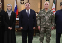 Калиматов передал орден Мужества вдове погибшего в Украине военнослужащего