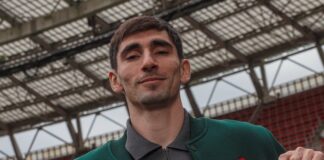 «Спасибо Ротенбергу за доверие»: Зелимхан Бакаев продлил контракт с «Локомотивом» до 2029 года