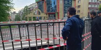 В Ингушетии подземная «река» из канализации смыла дорогу в центре города